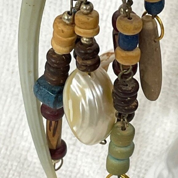 Wooden bead and shell statement earrings. - Picture 8 of 9